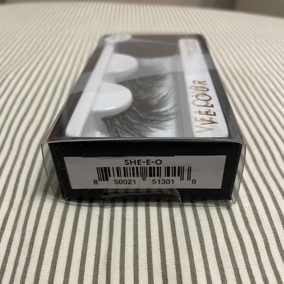 Velour vegan luxe lashes - SHE-E-O - Picture 2 of 3